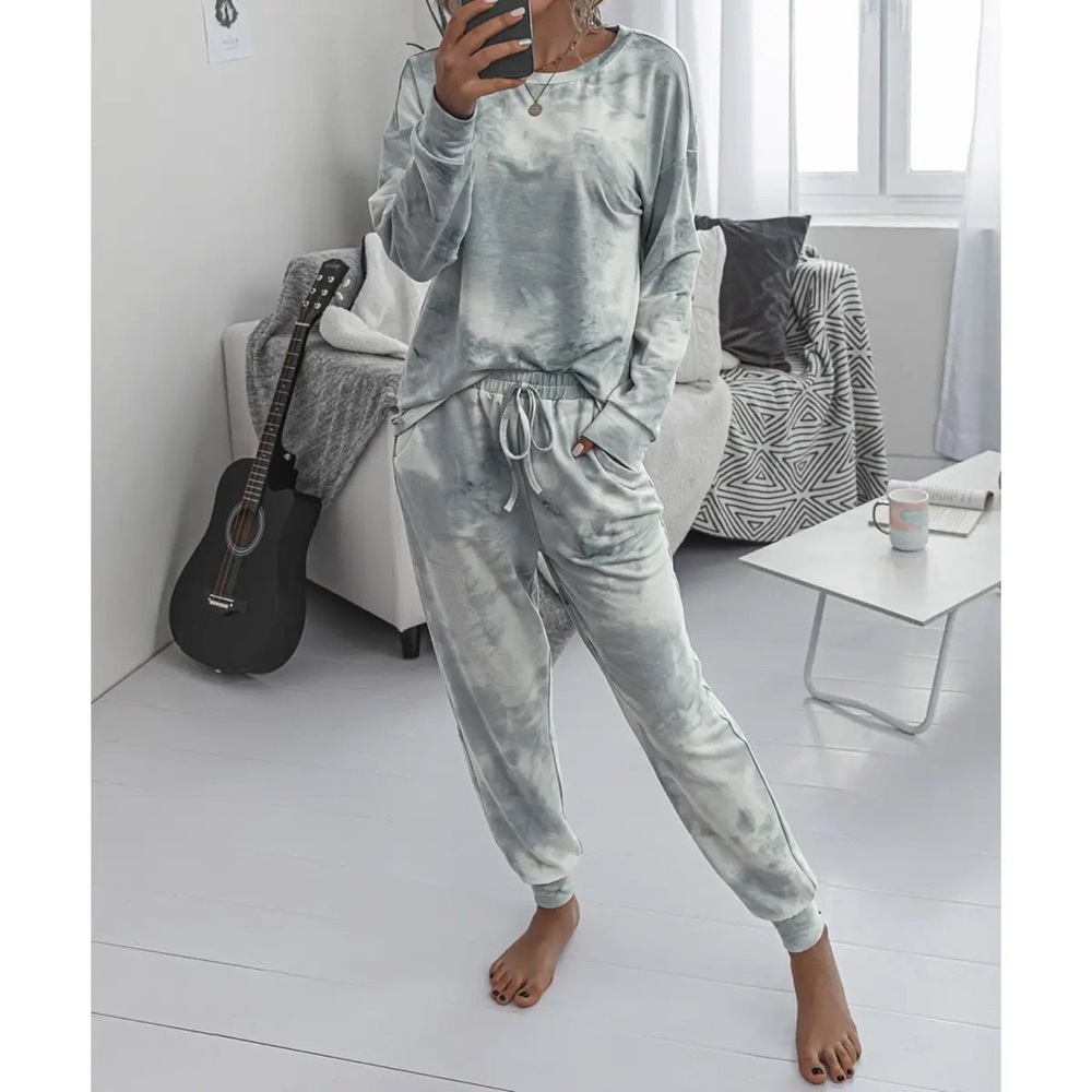 Grey Tie Dye Long Sleeves T-shirt and Joggers Set